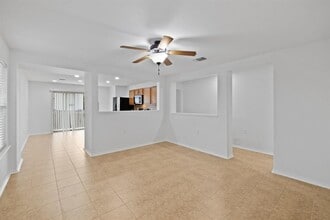 8825 Stambourne St in Austin, TX - Building Photo - Building Photo