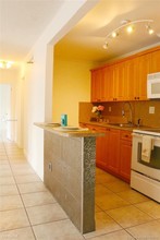 4660 NW 79th Ave-Unit -Apt 2D in Doral, FL - Building Photo - Building Photo
