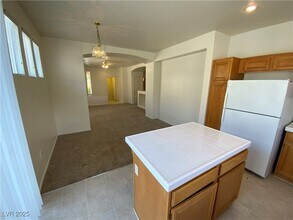 413 Magnolia Arbor St in Las Vegas, NV - Building Photo - Building Photo