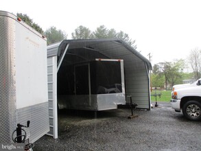 25536 Jimmys Ln in Hollywood, MD - Foto de edificio - Building Photo