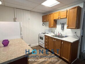 20 Academy St in Hallowell, ME - Building Photo - Building Photo