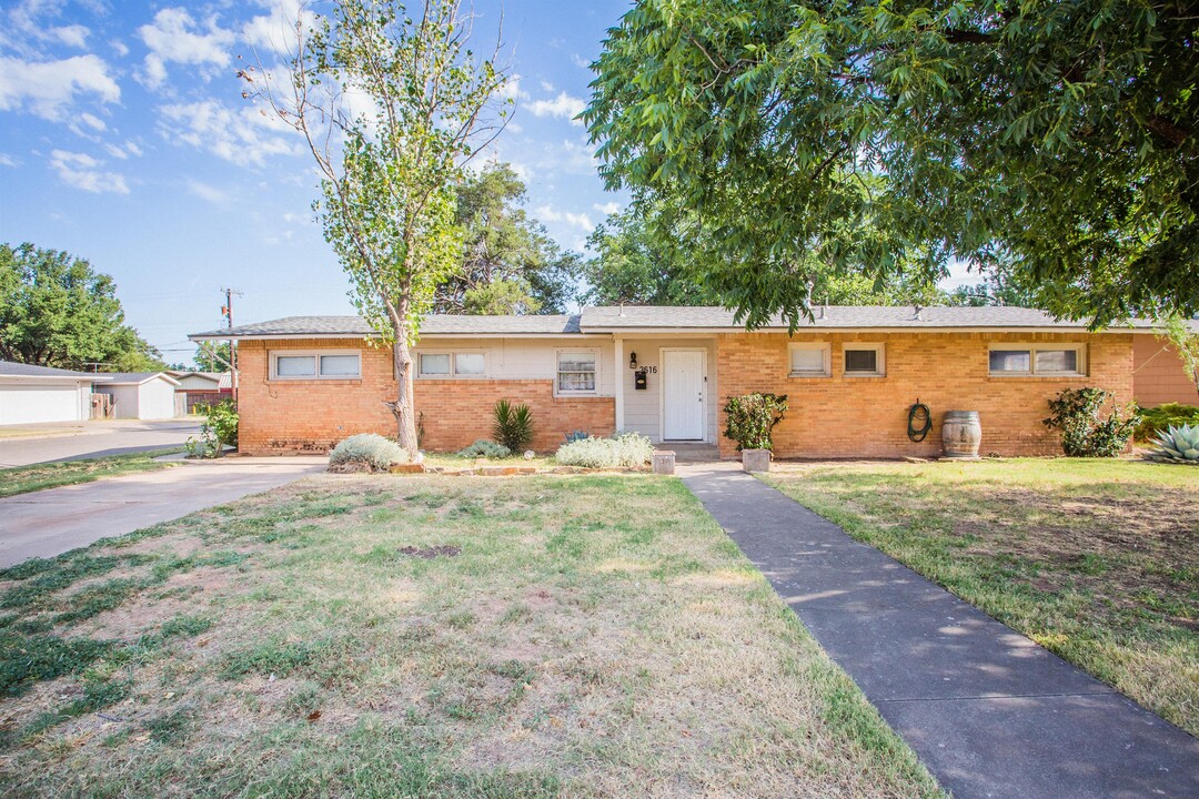 3616 39th St in Lubbock, TX - Building Photo