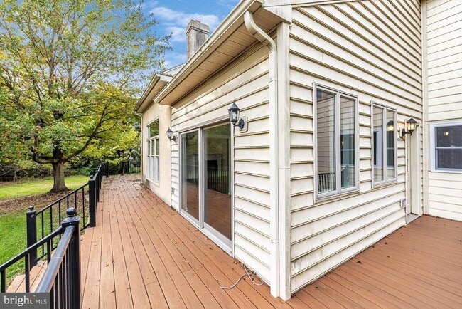 190 Lamb Tavern Ln