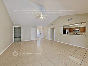 15706 Scrimshaw Dr in Tampa, FL - Building Photo - Building Photo