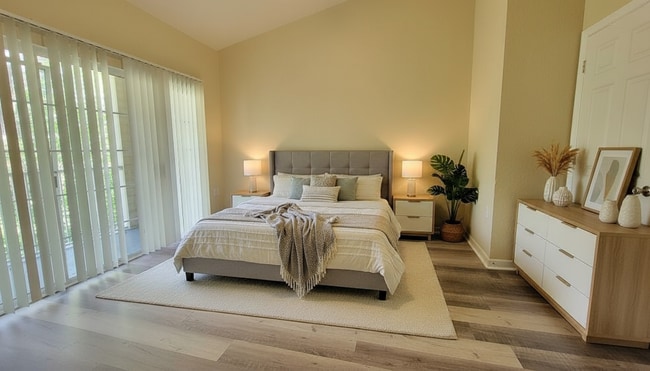 4493 NW 49th St, Unit 102 in Gainesville, FL - Building Photo - Building Photo