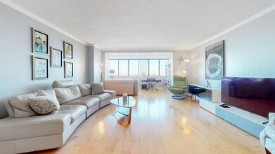 8 Whittier Pl in Boston, MA - Building Photo - Building Photo