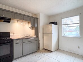 413 Ewalt Ave in Springdale, AR - Foto de edificio - Building Photo