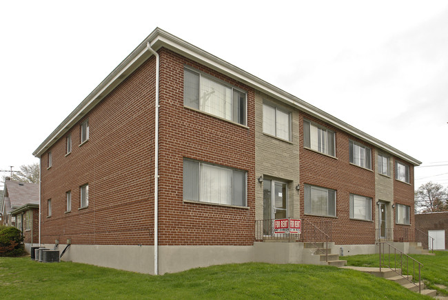 5300 Macklind Ave in St. Louis, MO - Building Photo - Building Photo