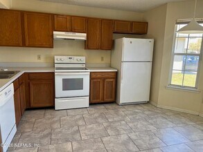 11170 Wandering Oaks Dr in Jacksonville, FL - Building Photo - Building Photo