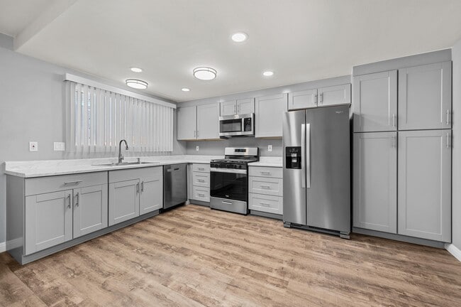 property at 1920 Edith Dr