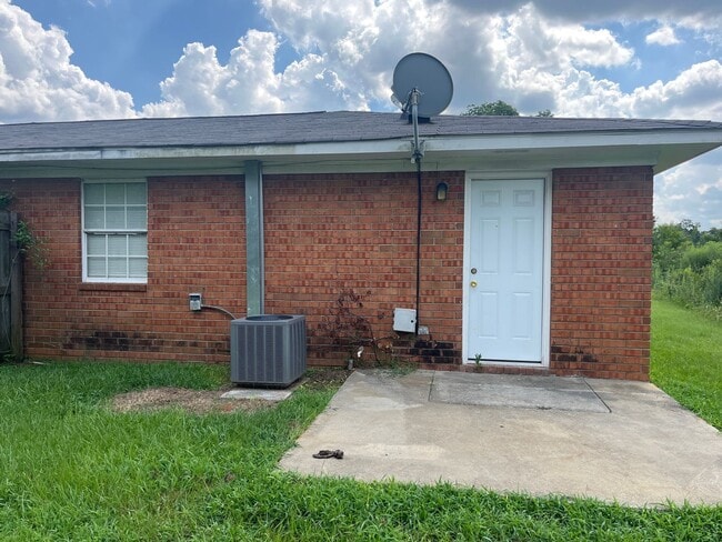 11 Creek Ct in Aiken, SC - Building Photo - Building Photo