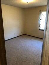 1139-1139 Oleson Rd in Waterloo, IA - Building Photo - Building Photo
