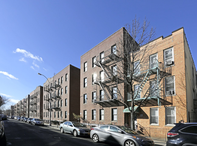 3222 41st St in Astoria, NY - Foto de edificio - Building Photo