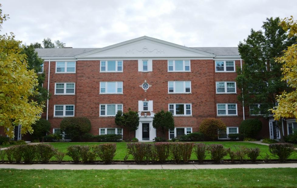 Harvard Terrace Apartments in Evanston, IL - Building Photo