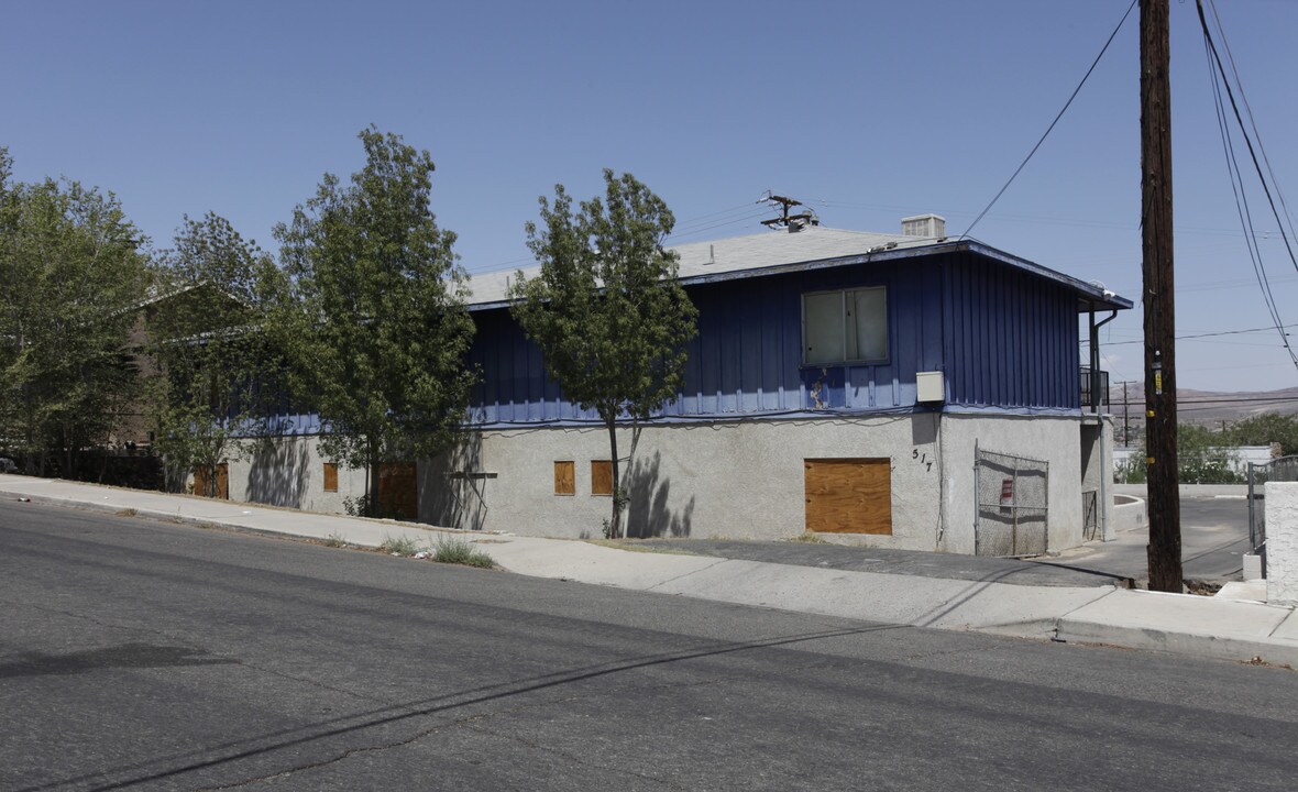 Fredericks Apartments in Barstow, CA - Building Photo