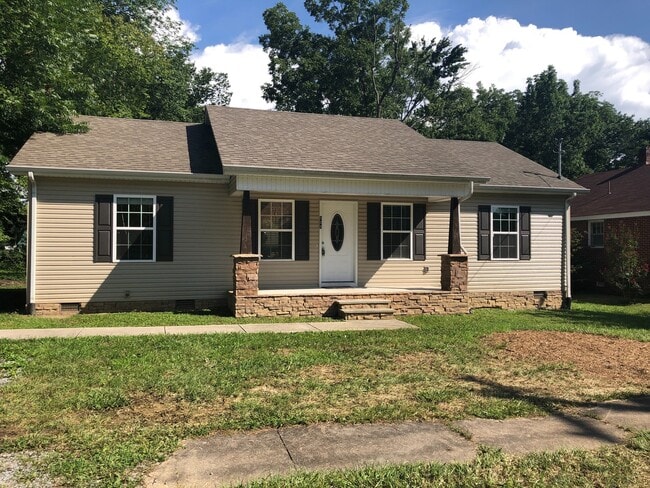 property at 508 E Grundy St