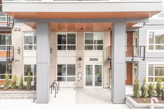30490 Cardinal Av in Abbotsford, BC - Building Photo - Building Photo