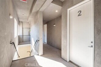 7341 Valmont St in Los Angeles, CA - Building Photo - Building Photo