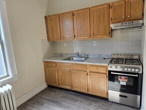 436 Anderson Ave in Cliffside Park, NJ - Building Photo - Building Photo