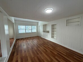5201 1st Ave N in St. Petersburg, FL - Building Photo - Building Photo