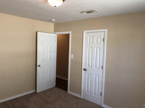 16115 Speyburn Ct in Houston, TX - Building Photo - Building Photo