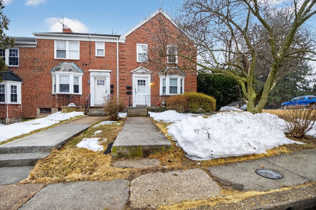 property at 6133 Parkway Dr