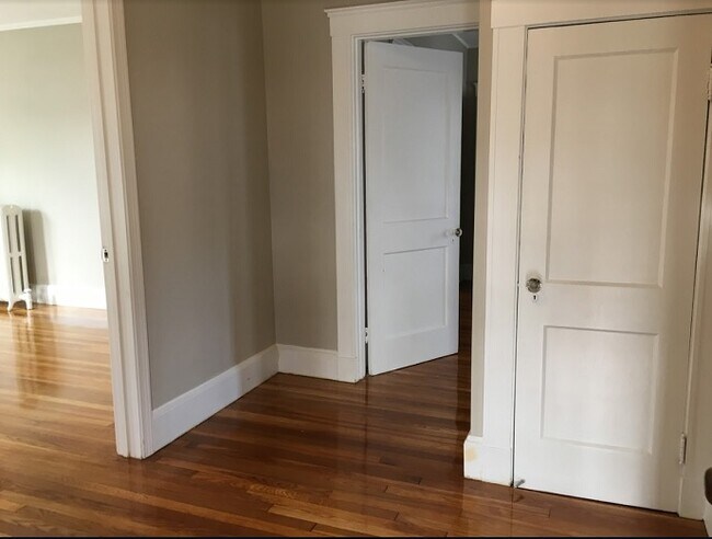 48 South Crescent Circuit, Unit #2 in Boston, MA - Building Photo - Building Photo