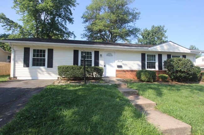 property at 605 W Maple Ave