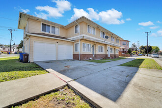 340 Key Blvd in Richmond, CA - Building Photo - Building Photo