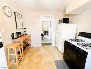 490 E 222nd St in Euclid, OH - Building Photo - Building Photo