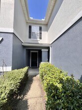 302 Cherry Way in Saint Johns, FL - Foto de edificio - Building Photo