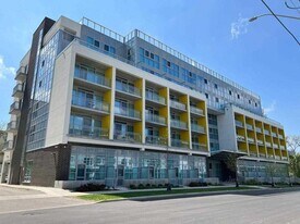 257-257 Hemlock St in Waterloo, ON - Building Photo