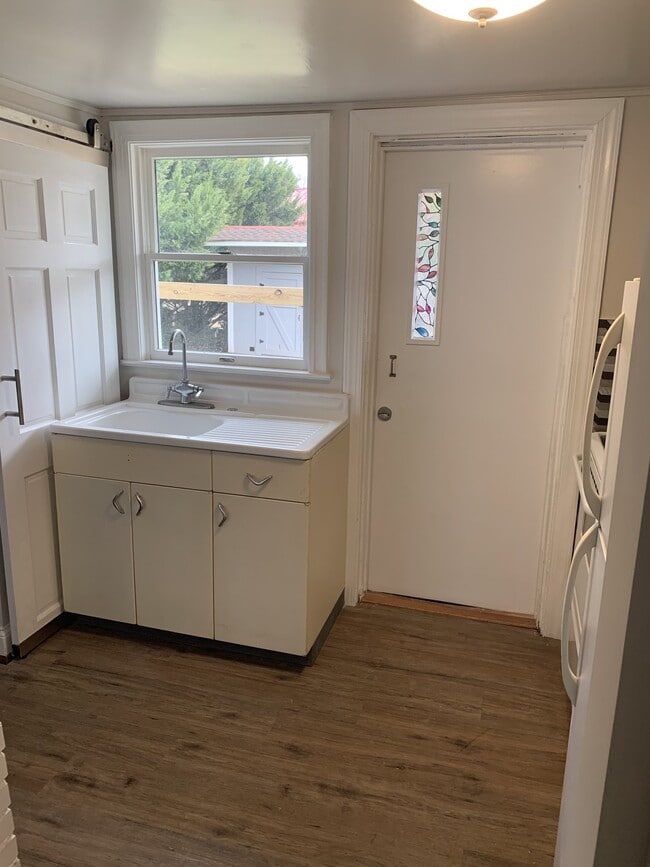 201 N Franklin St in Remington, VA - Building Photo - Building Photo