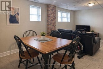 86 Gilchrist Ave in Ottawa, ON - Building Photo - Building Photo