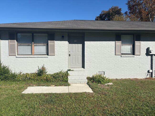 108 Wiley St in Manchester, TN - Building Photo - Building Photo
