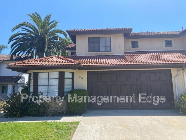 property at 3029 Glenbrook St