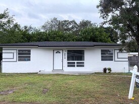 3510 SW 36th St in West Park, FL - Building Photo