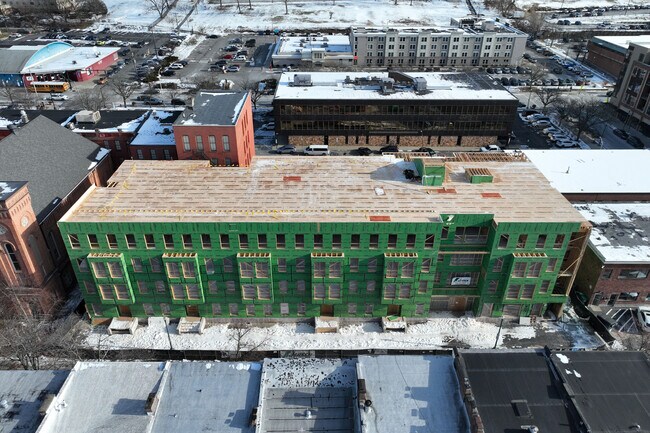 Sol in Troy, NY - Foto de edificio - Building Photo