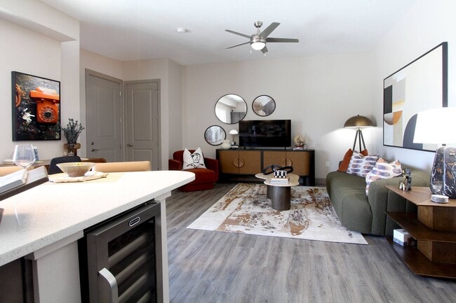 Notting Hill Apartments in Lincoln, NE - Foto de edificio - Building Photo