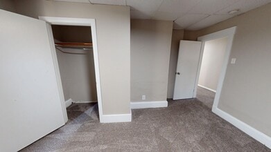 33 Westminster Ave in Greensburg, PA - Building Photo - Building Photo