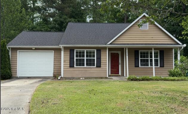 628 S Hampton Dr in Jacksonville, NC - Foto de edificio