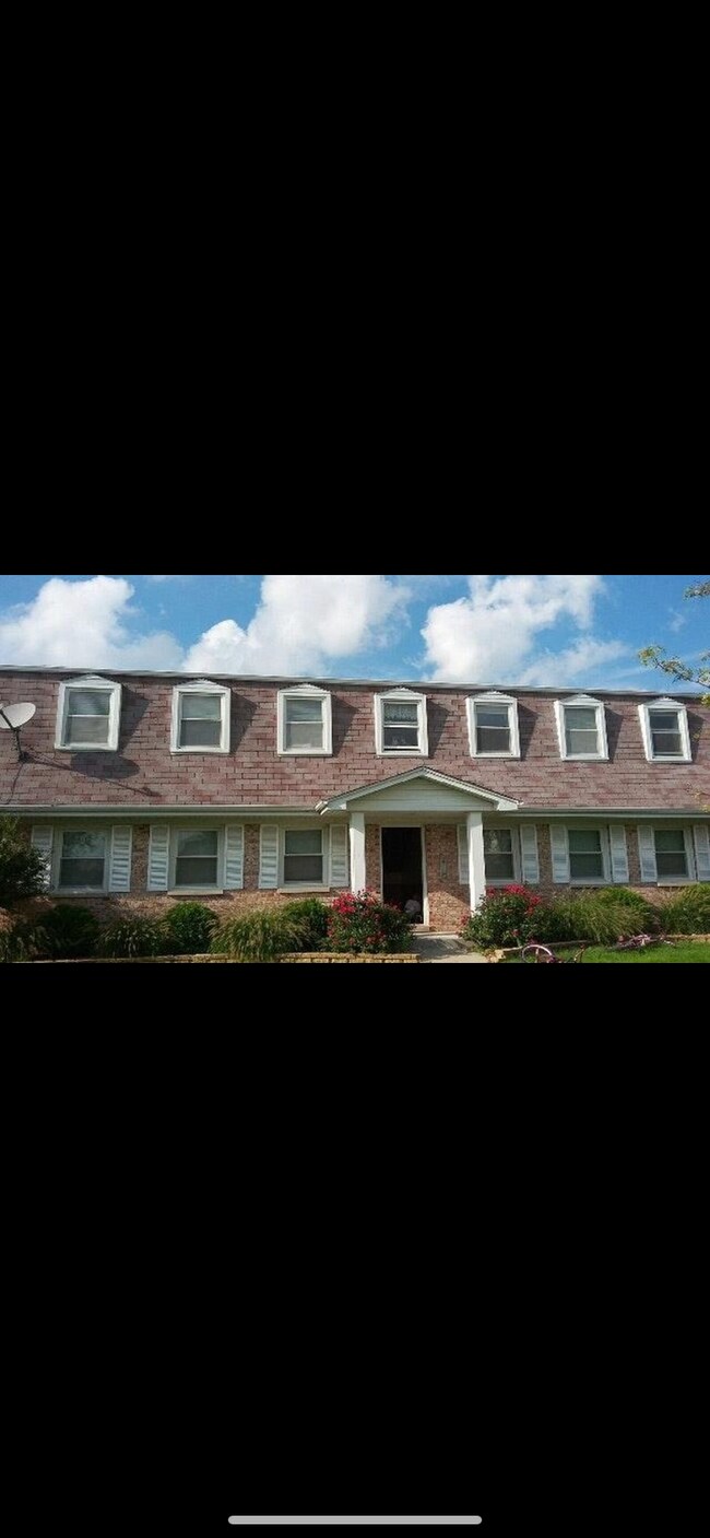 653 Melrose Ln Rentals in Beecher, IL