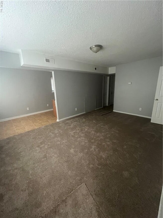 property at 629 W 28th St