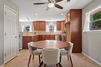 20807 Boggy Ford Rd in Lago Vista, TX - Building Photo - Building Photo