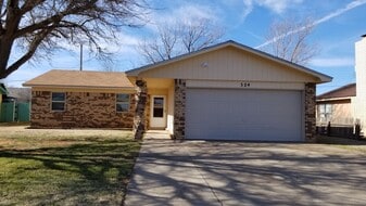 524 Merrill Dr in Clovis, NM - Building Photo