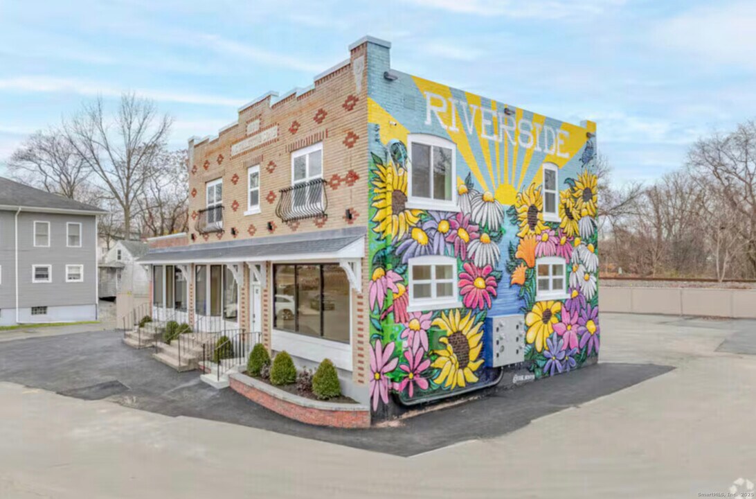 141 Bridge St in Middletown, CT - Foto de edificio