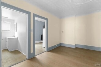 750 Bleecker St in Utica, NY - Building Photo - Building Photo
