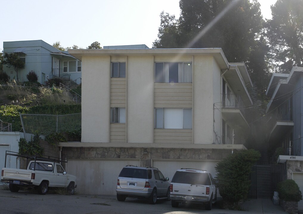 4782 Tompkins Ave in Oakland, CA - Building Photo