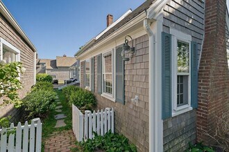 154 Edward Foster Rd in Scituate, MA - Building Photo - Building Photo