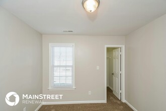 313 Whitehall Ct in Clayton, NC - Building Photo - Building Photo